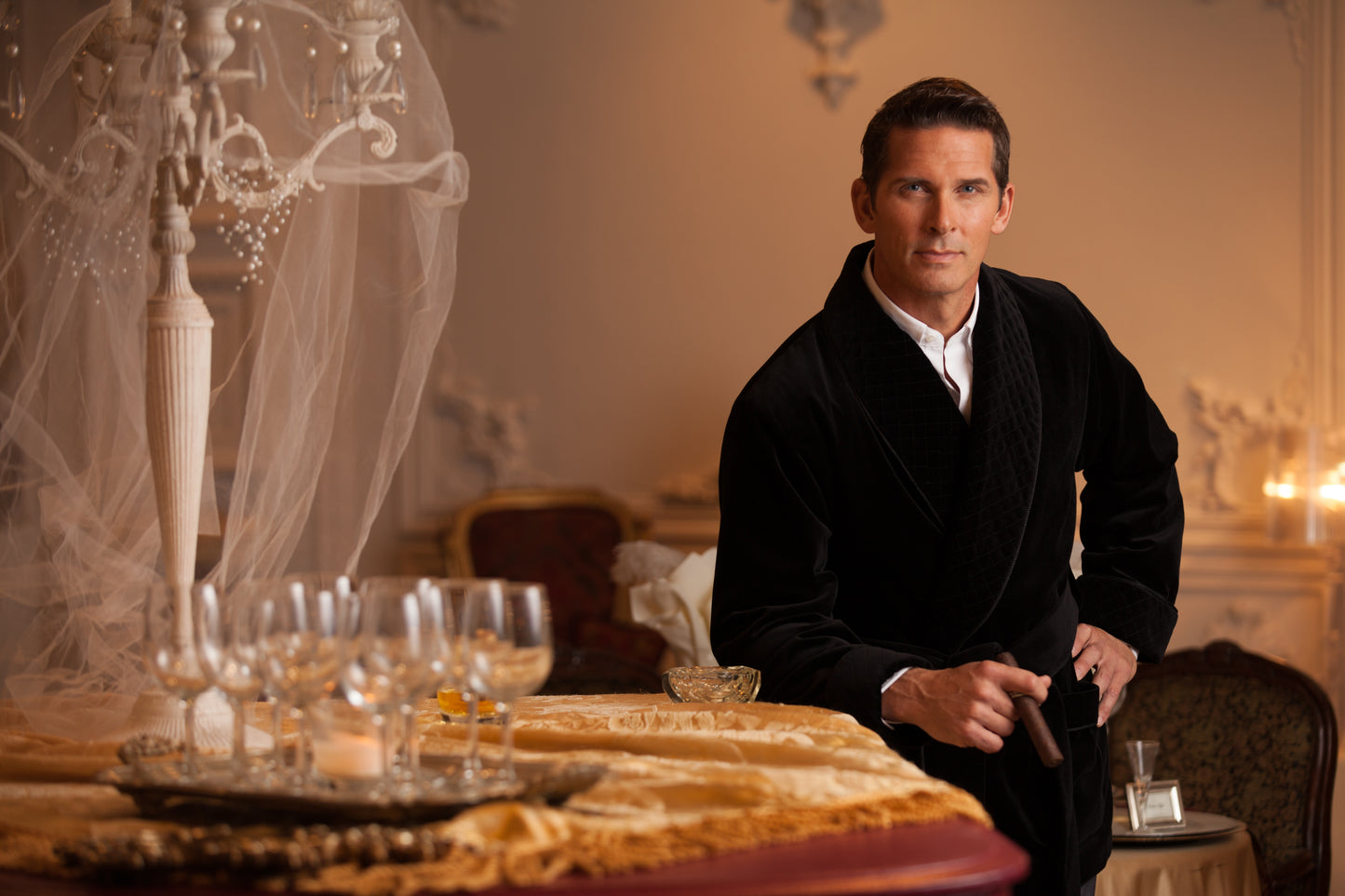 Velvet Smoking Jacket - Black